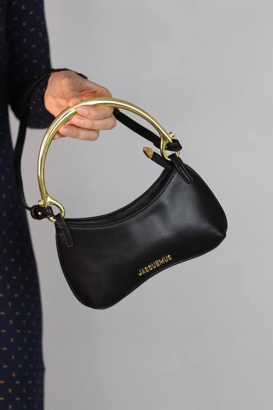 Jacquemus Le Bisou Shoulder Bag in Black