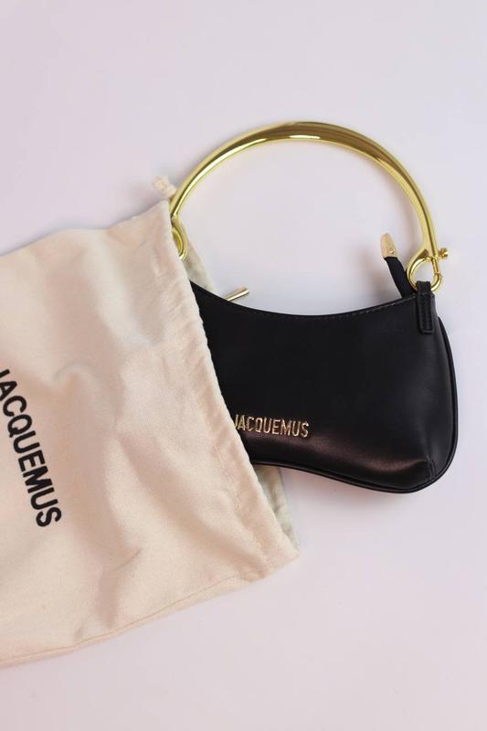 Jacquemus Le Bisou Shoulder Bag in Black