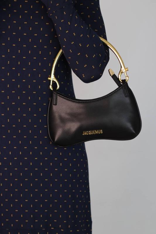 Jacquemus Le Bisou Shoulder Bag in Black