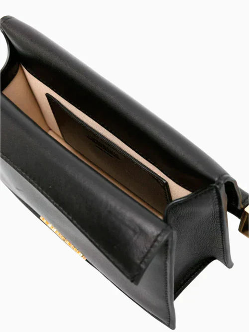 JACQUEMUS  The Small Rond Carrè Clutch  Mini Take-Out Clutch