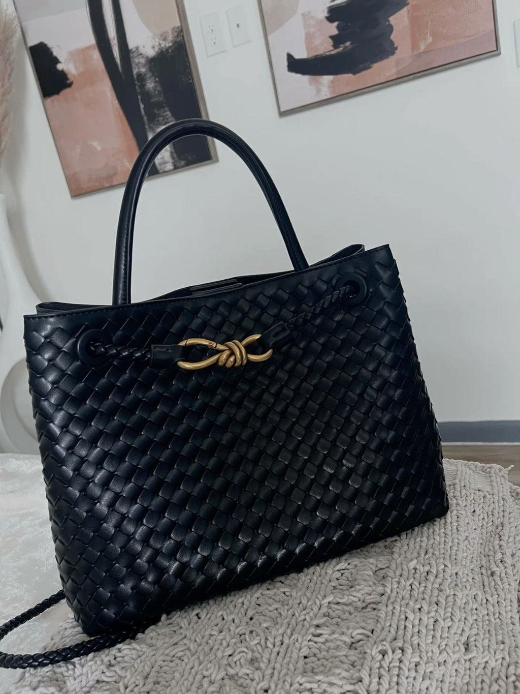 Bottega Veneta Kraft Bag Purse (Black)